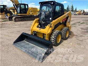 CAT 236D3 Skid steer mini nakladalci