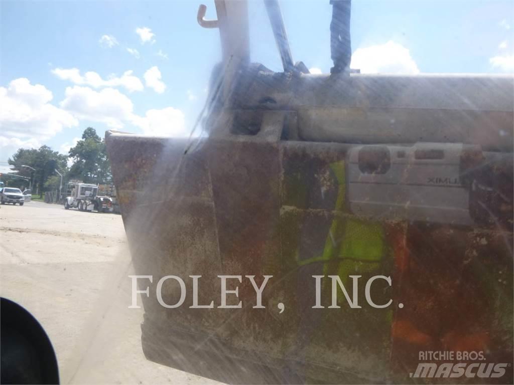 CAT 236D3 Skid steer mini nakladalci