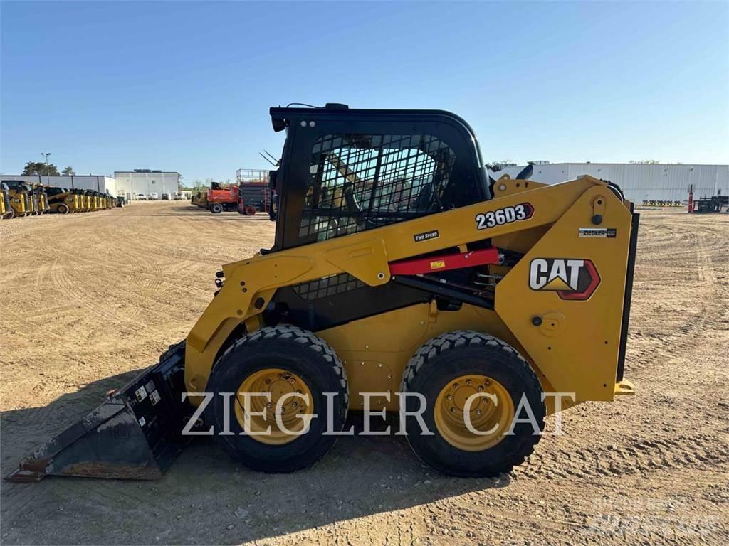 CAT 236D3 Skid steer mini nakladalci
