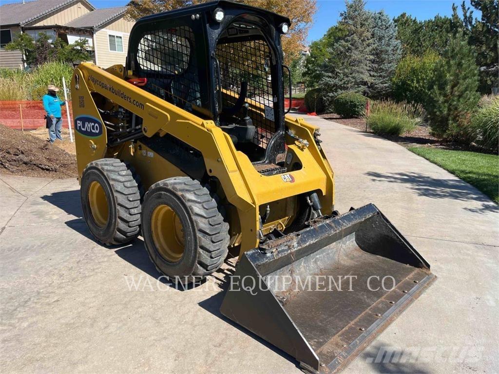 CAT 236D3 Skid steer mini nakladalci