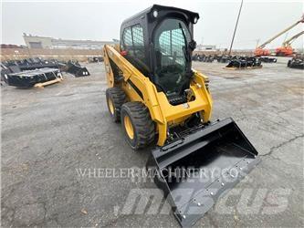 CAT 236D3 C3H2 Skid steer mini nakladalci