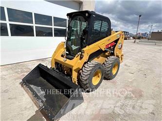 CAT 236D3 C3H2 Skid steer mini nakladalci
