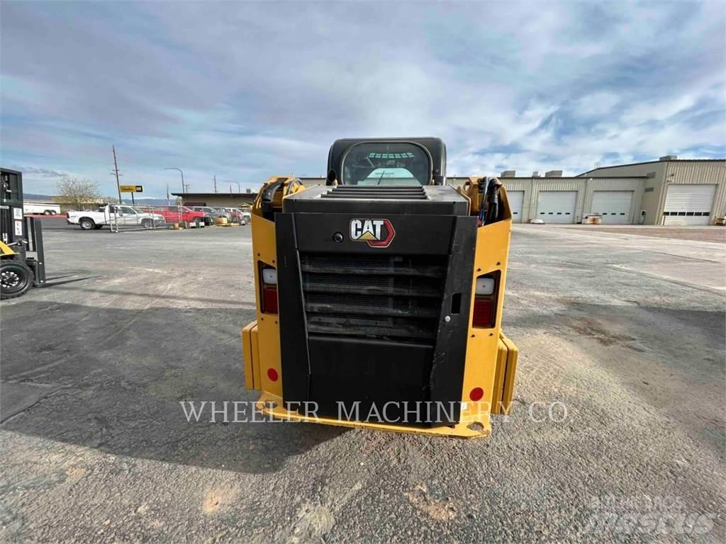 CAT 236D3 C3H2 Skid steer mini nakladalci