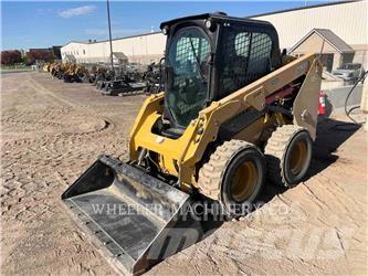 CAT 236D3 C3H2 Skid steer mini nakladalci