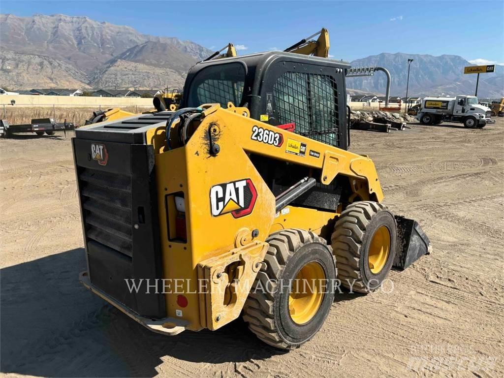CAT 236D3 C3H2 Skid steer mini nakladalci