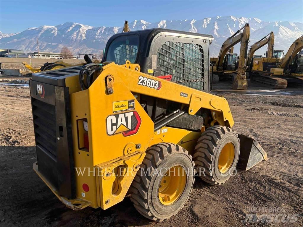 CAT 236D3 C3H2 Skid steer mini nakladalci