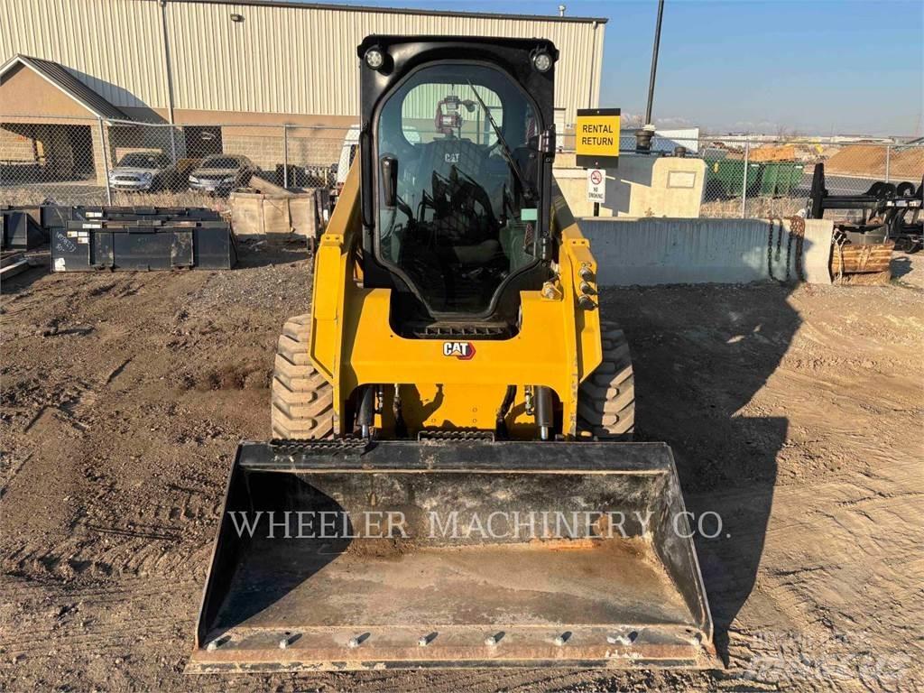 CAT 236D3 C3H2 Skid steer mini nakladalci