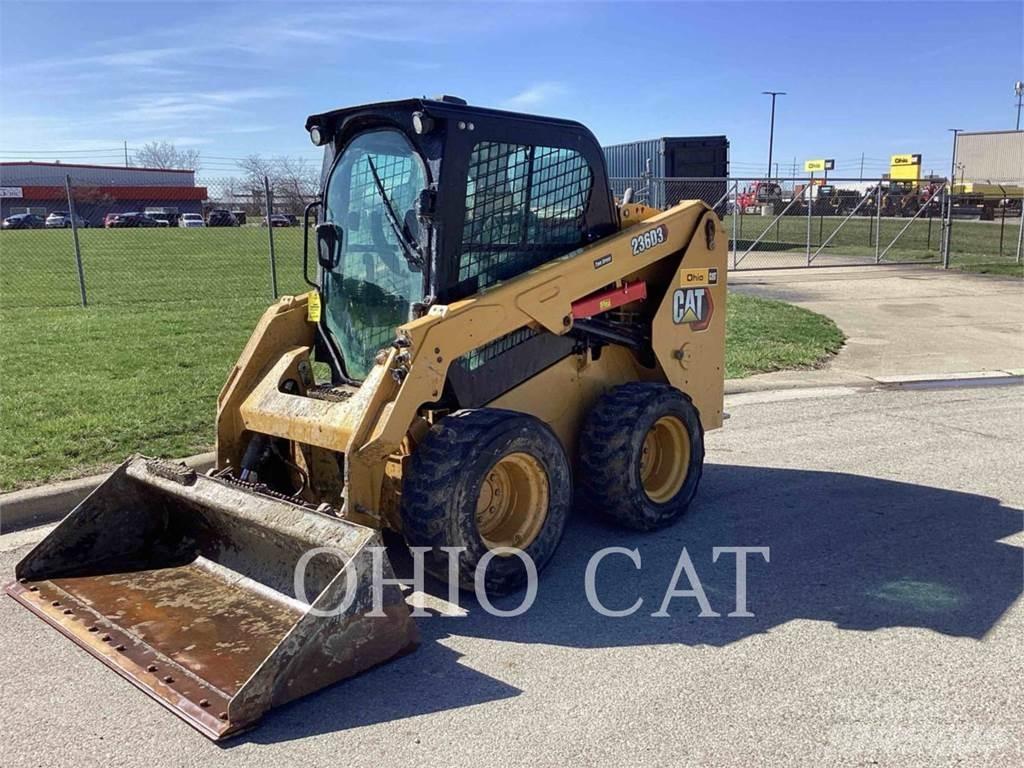 CAT 236D3 C3H2 Skid steer mini nakladalci