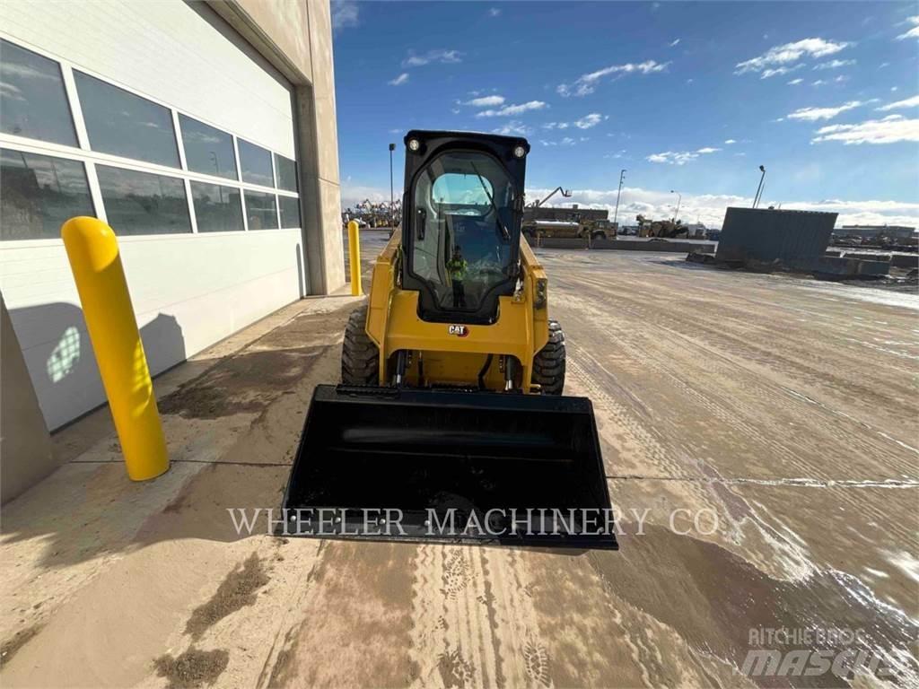 CAT 236D3 C3H2 Skid steer mini nakladalci