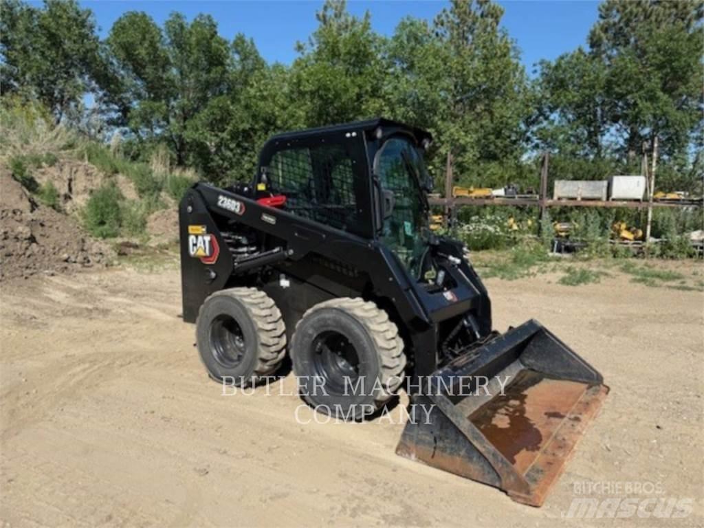 CAT 236D3 C3H2 Skid steer mini nakladalci