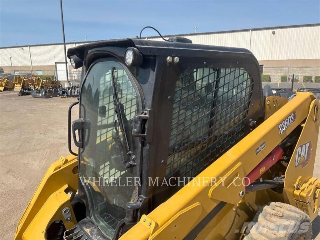 CAT 236D3 C3H2 Skid steer mini nakladalci