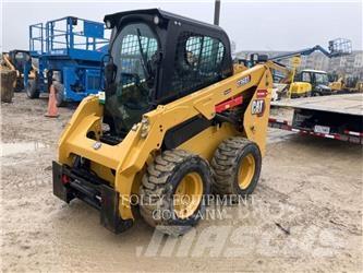 CAT 236D3STD2C Skid steer mini nakladalci