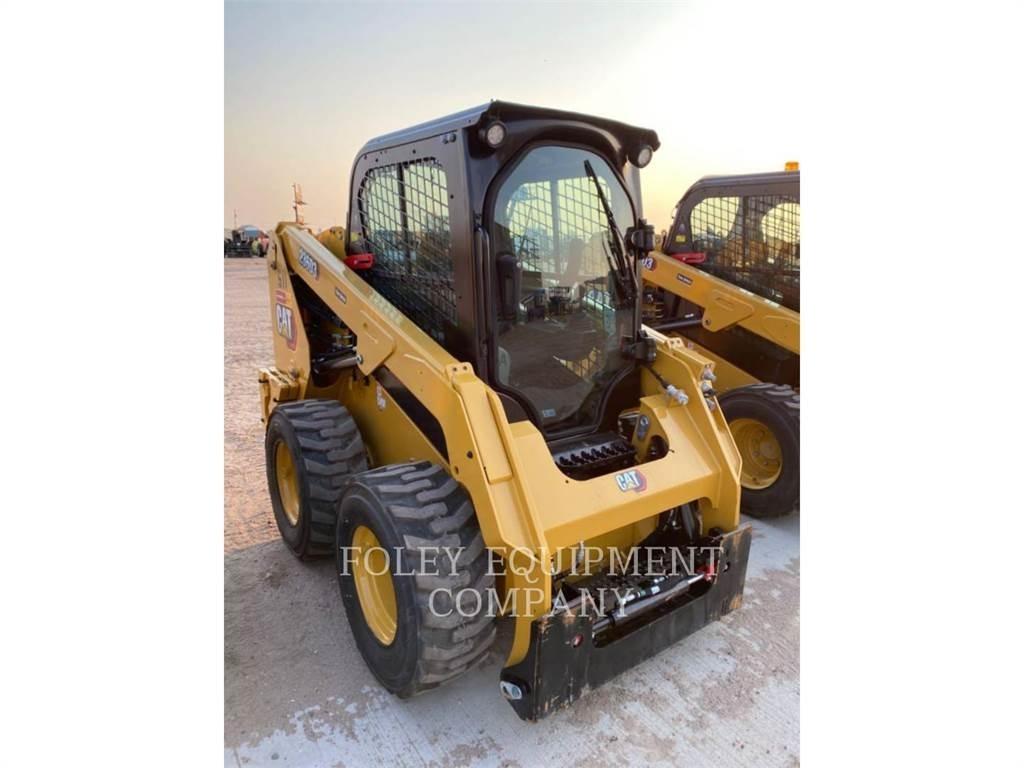 CAT 236D3STD2C Skid steer mini nakladalci