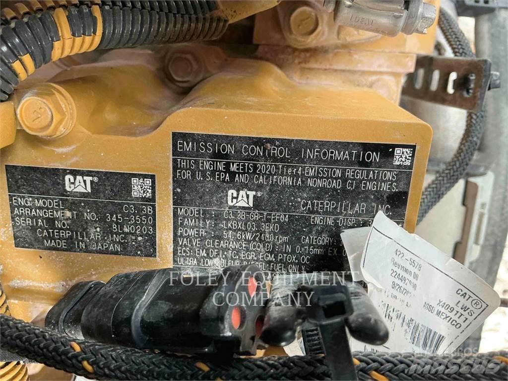 CAT 236D3STD2C Skid steer mini nakladalci