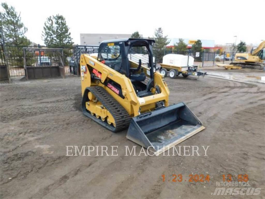 CAT 239D3 Skid steer mini nakladalci