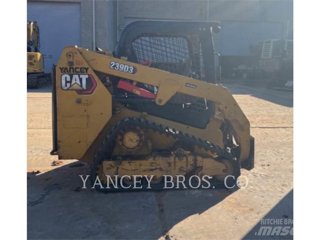 CAT 239D3 Skid steer mini nakladalci