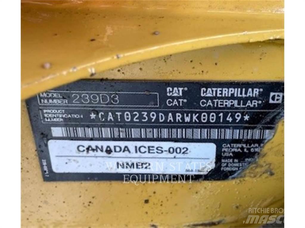 CAT 239D3 Skid steer mini nakladalci