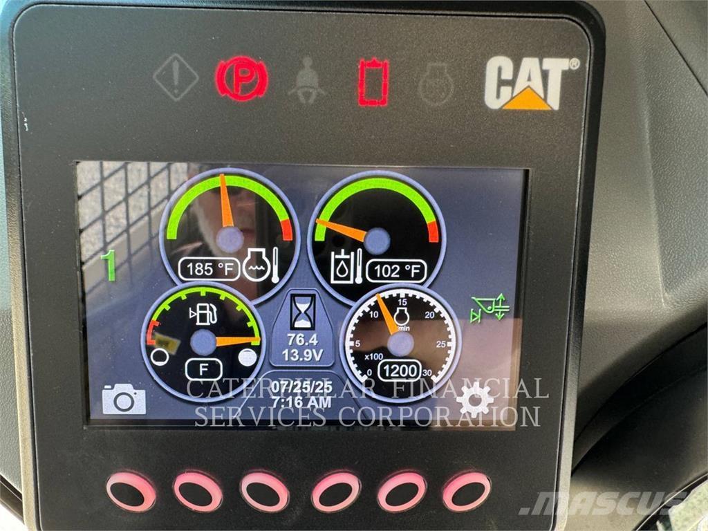 CAT 239D3 Nakladalci goseničarji