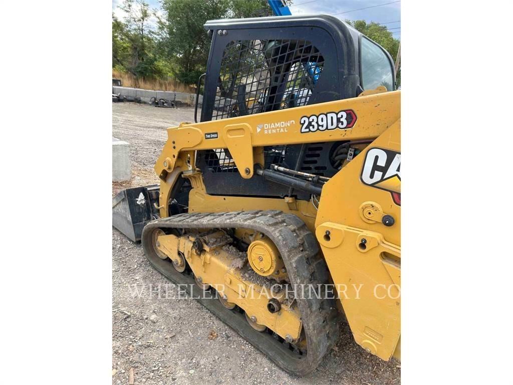 CAT 239D3 C1H2 Nakladalci goseničarji