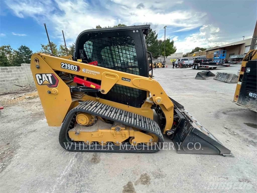 CAT 239D3 C3H2 Nakladalci goseničarji