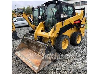 CAT 242D Skid steer mini nakladalci