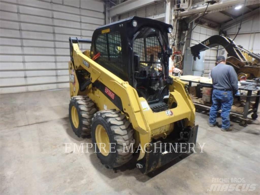 CAT 242D3 CA Skid steer mini nakladalci