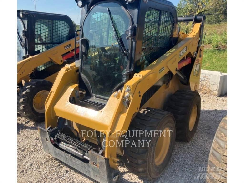 CAT 242D3STD2C Skid steer mini nakladalci