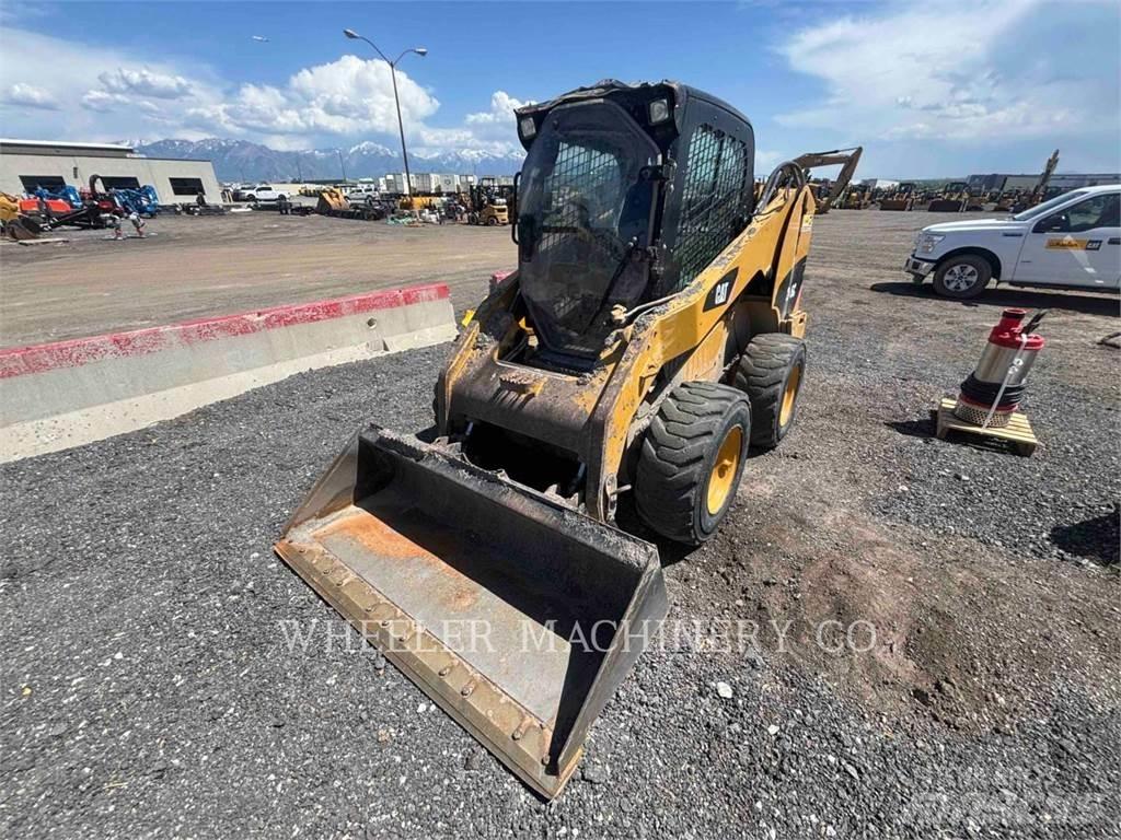CAT 246C C3-S2 Skid steer mini nakladalci
