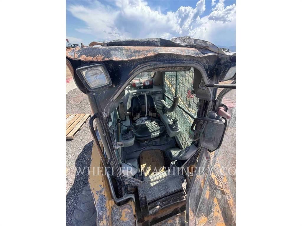 CAT 246C C3-S2 Skid steer mini nakladalci