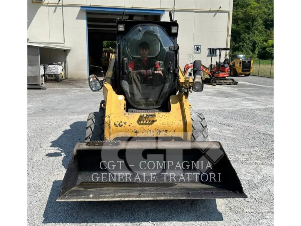 CAT 246C ZDC Skid steer mini nakladalci