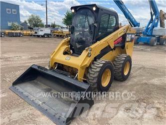 CAT 246D Skid steer mini nakladalci