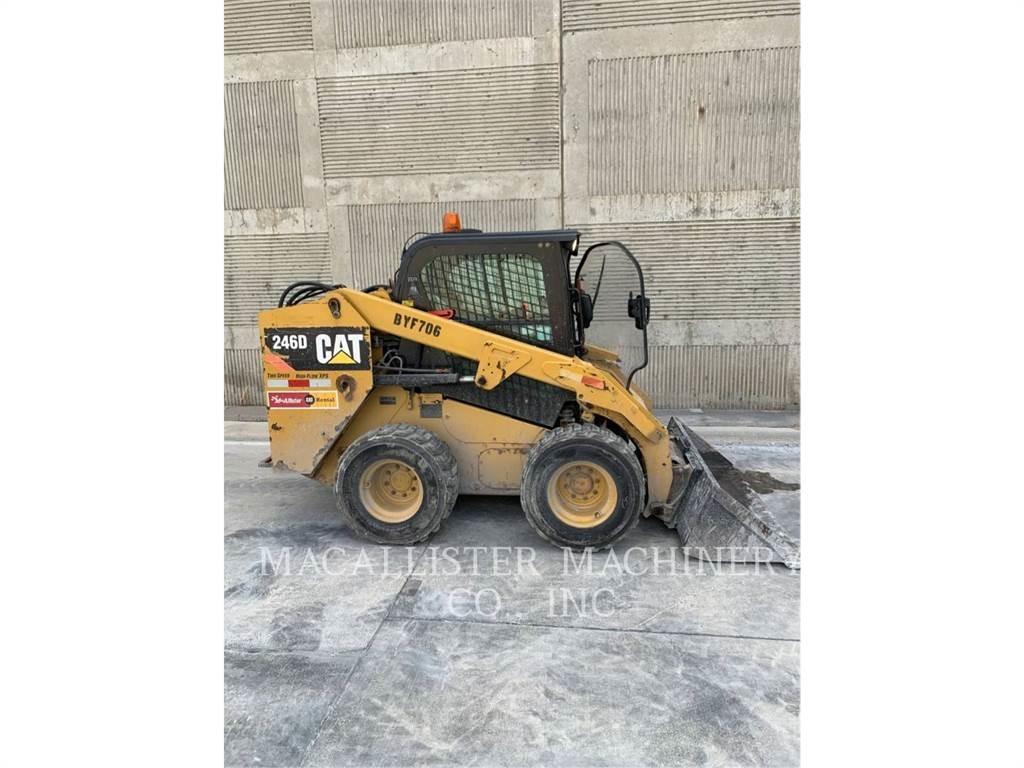CAT 246D Skid steer mini nakladalci