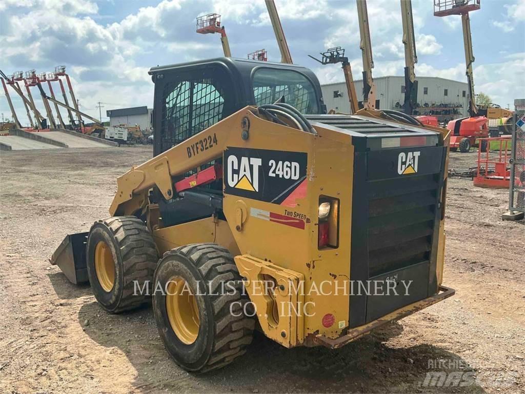CAT 246D Skid steer mini nakladalci