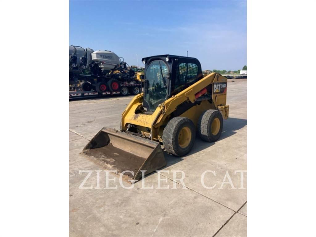CAT 246D Skid steer mini nakladalci