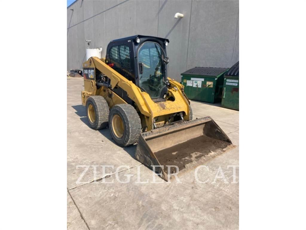 CAT 246D Skid steer mini nakladalci