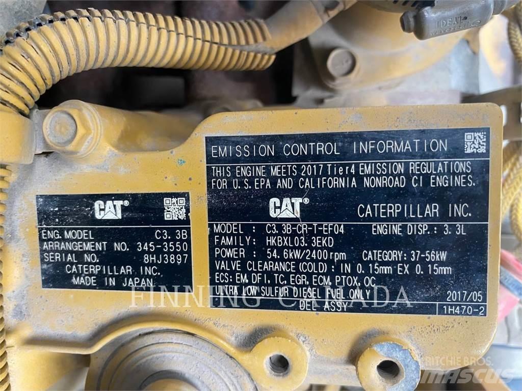 CAT 246D Skid steer mini nakladalci