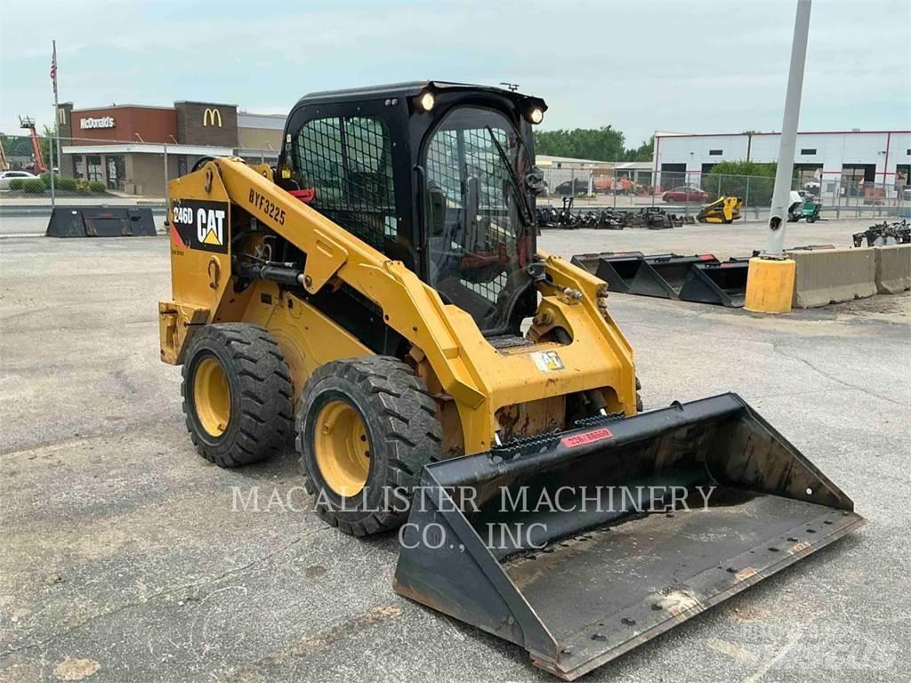 CAT 246D Skid steer mini nakladalci