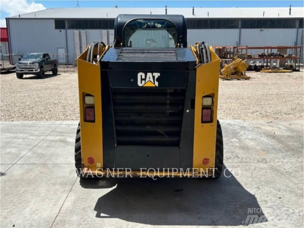 CAT 246D Skid steer mini nakladalci