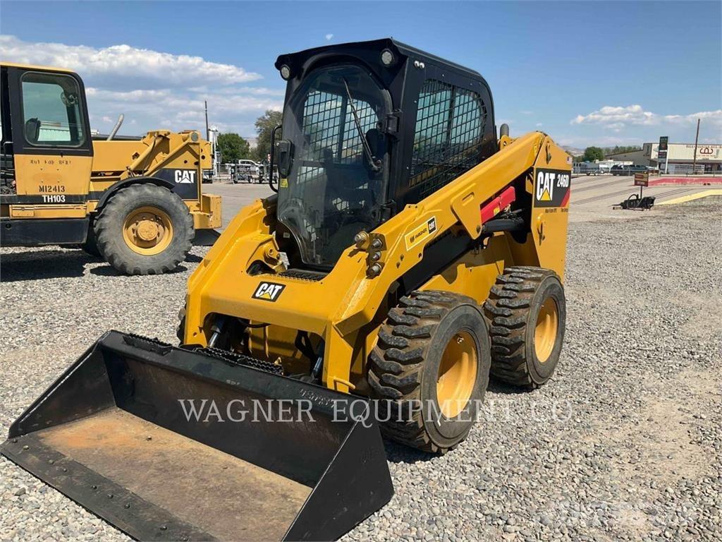 CAT 246D Skid steer mini nakladalci