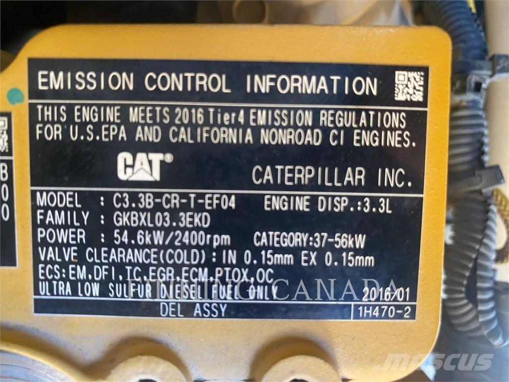 CAT 246D Skid steer mini nakladalci