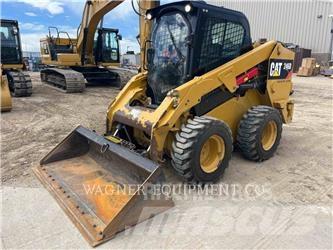 CAT 246D HF Skid steer mini nakladalci