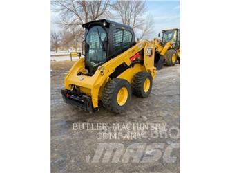 CAT 246D3 Skid steer mini nakladalci