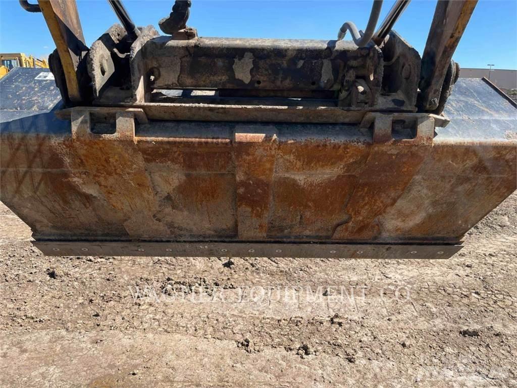 CAT 246D3 Skid steer mini nakladalci