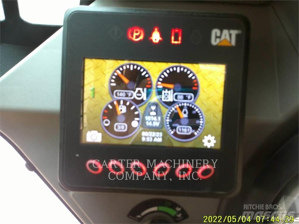 CAT 246D3 Skid steer mini nakladalci