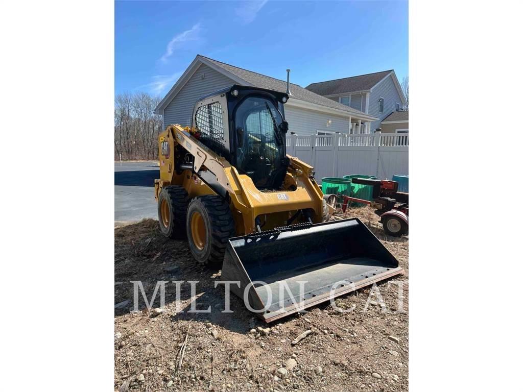 CAT 246D3 Skid steer mini nakladalci