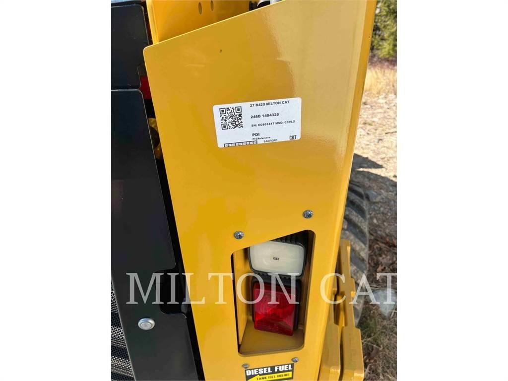 CAT 246D3 Skid steer mini nakladalci