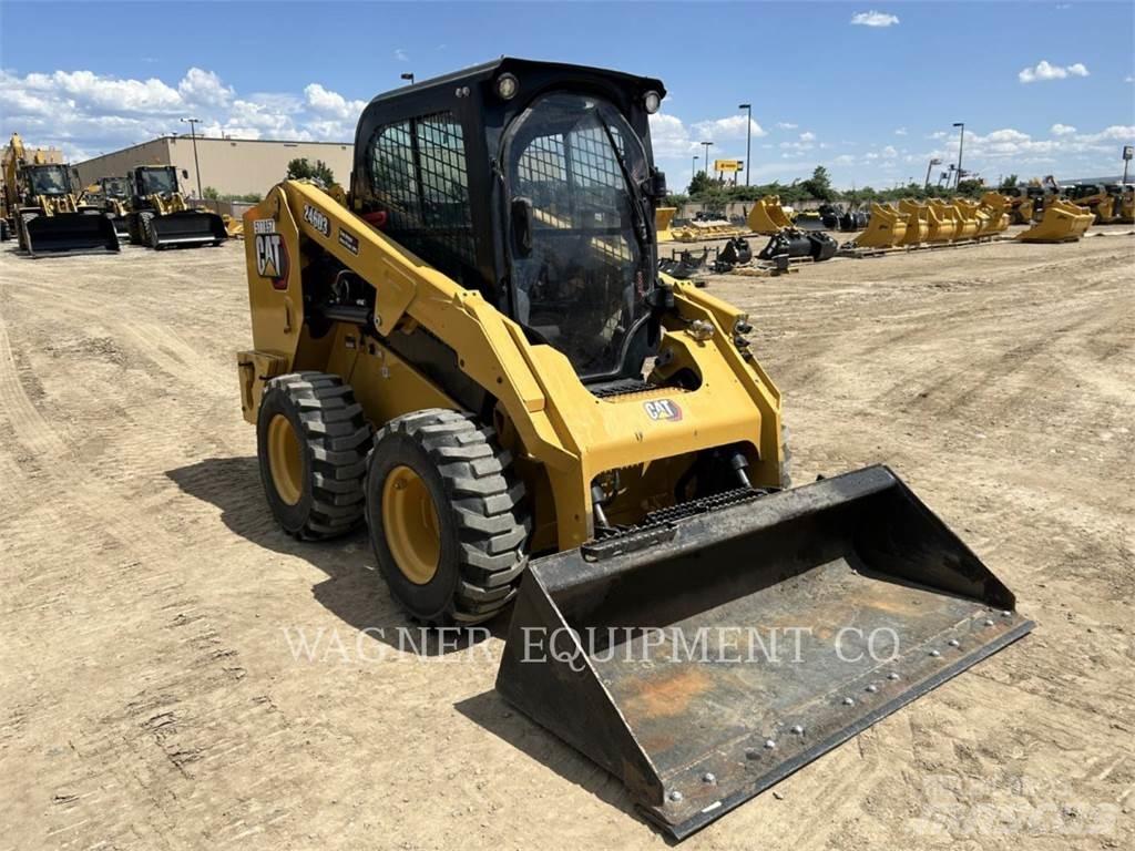 CAT 246D3 Skid steer mini nakladalci