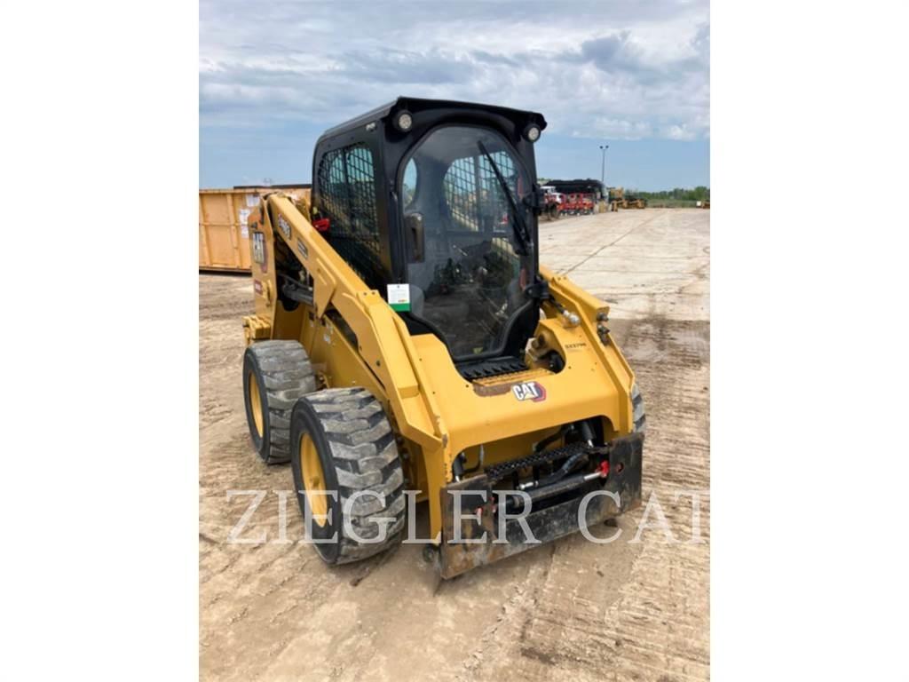 CAT 246D3 Skid steer mini nakladalci