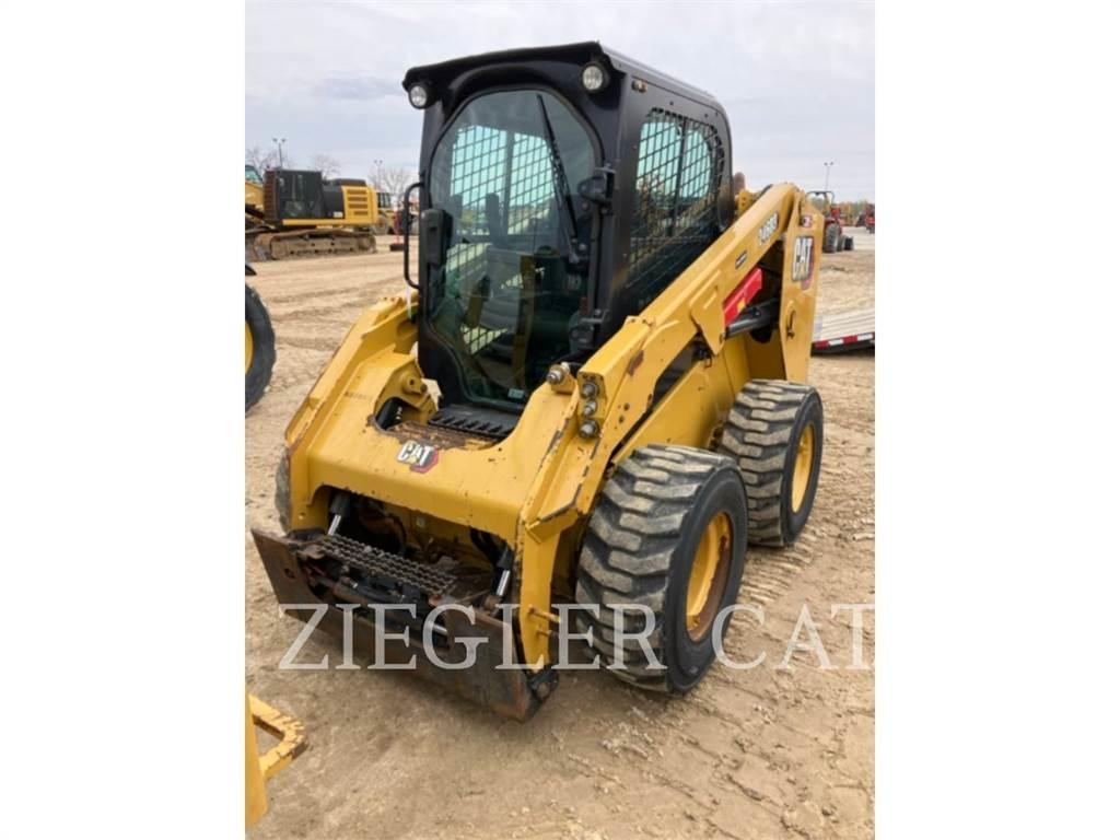 CAT 246D3 Skid steer mini nakladalci