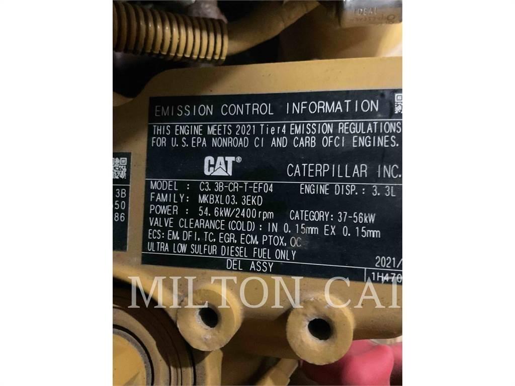 CAT 246D3 Skid steer mini nakladalci